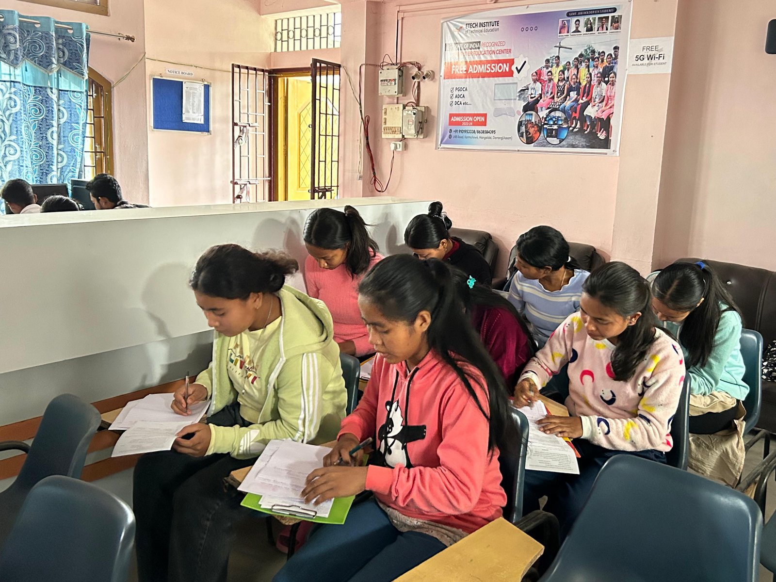 Classroom Sessions - Axomtech